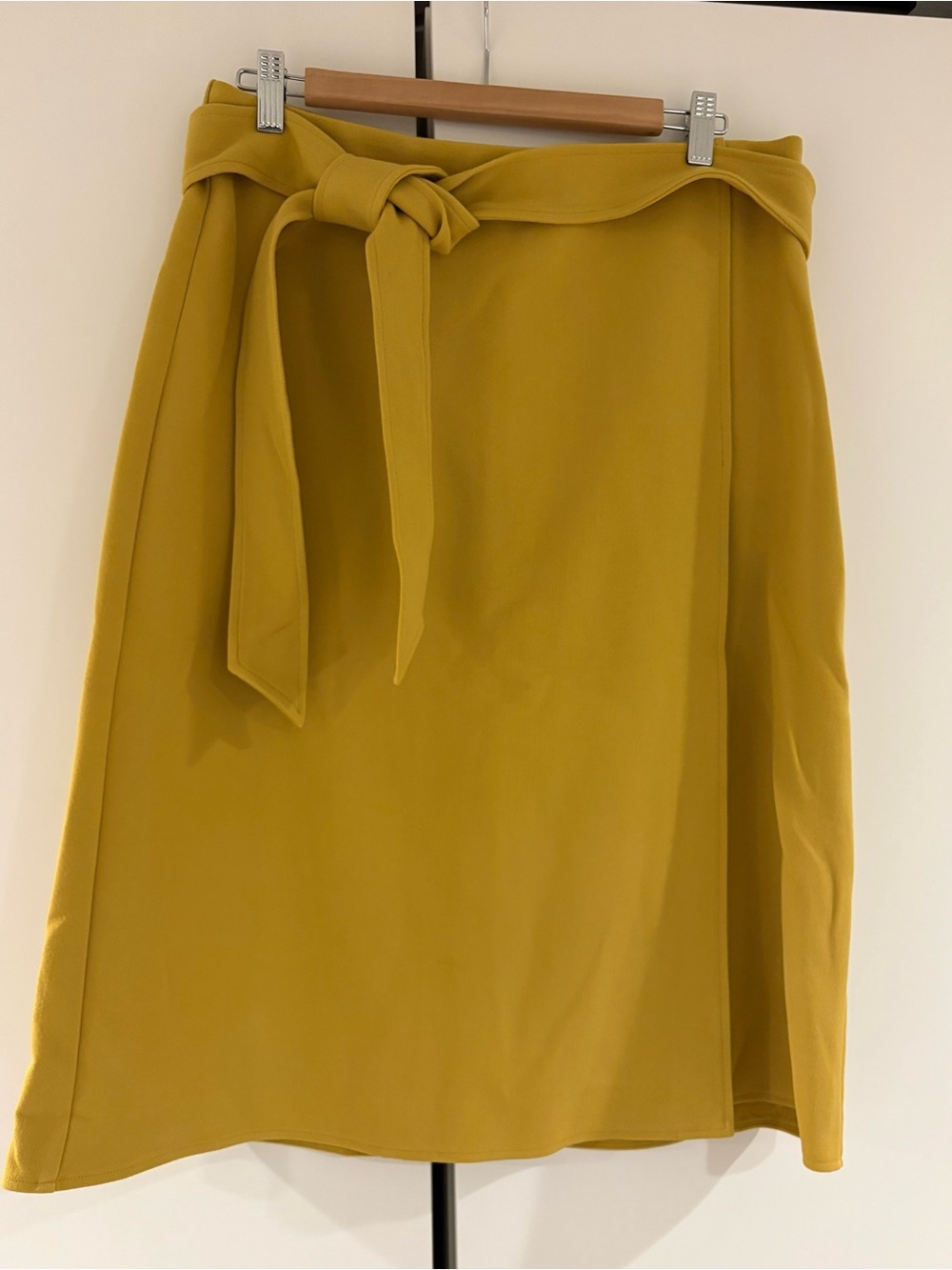 Ann Taylor Mustard Yellow A-Line Skirt with a Tie-Belt